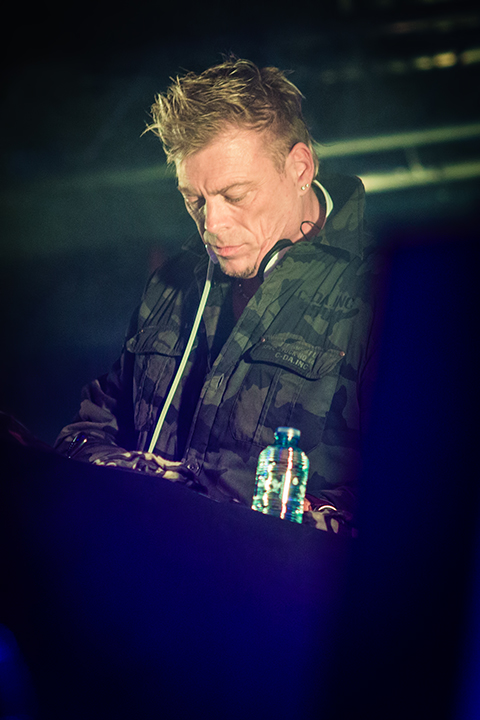 Feest podium - dag 3 @ Maanrock 2014, picture 2, photographed by Elke Briers - FrontView Magazine