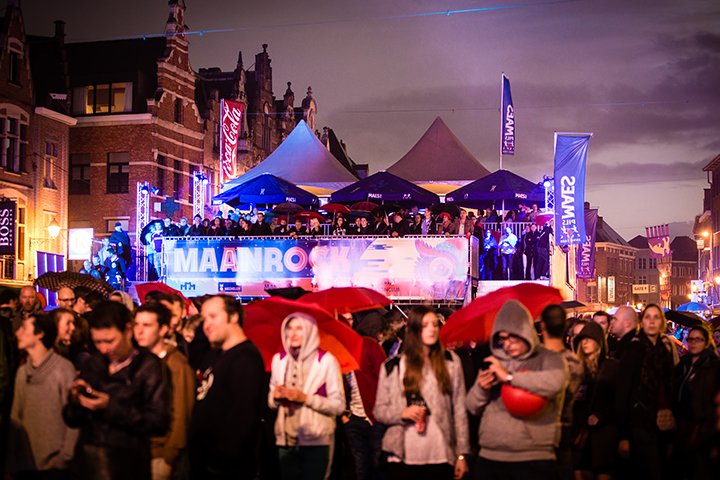 Feest podium - dag 3 @ Maanrock 2014, picture 5, photographed by Elke Briers - FrontView Magazine
