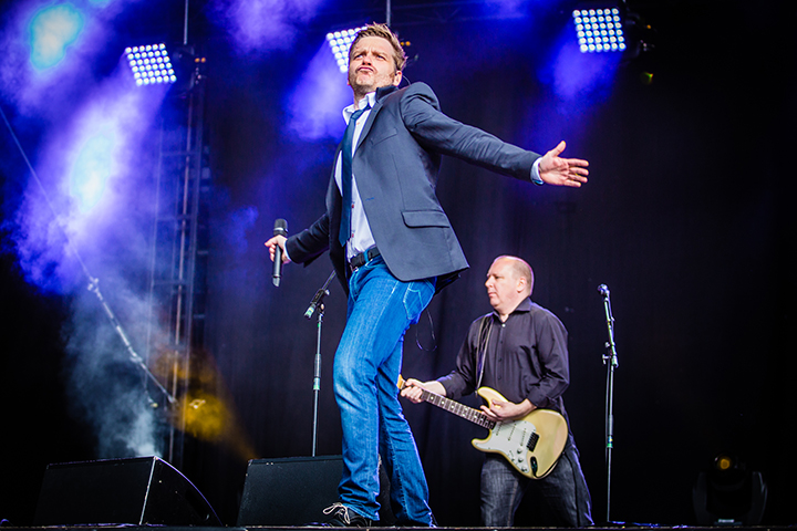 Udo @ Maanrock 2014, picture 6, photographed by Elke Briers - FrontView Magazine