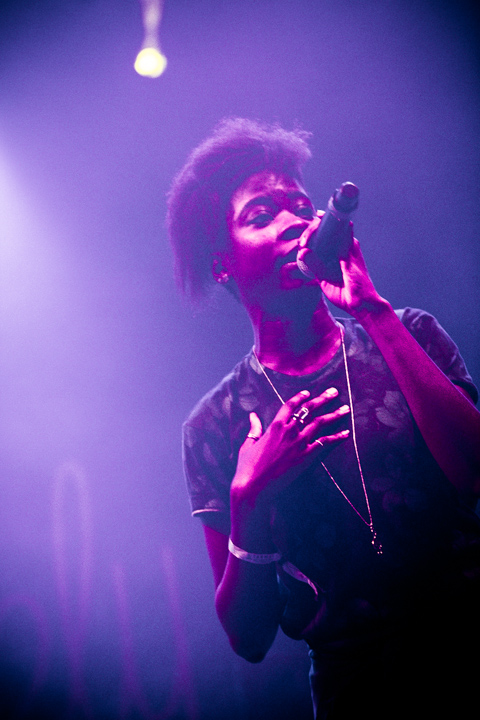 Coely @ Crammerock 2014, picture 11, photographed by Tom Stessens - FrontView Magazine