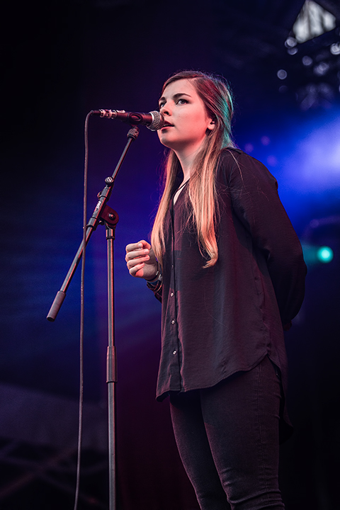 I Will I Swear @ Villa Pace 2014, picture 3, photographed by Elke Briers - FrontView Magazine