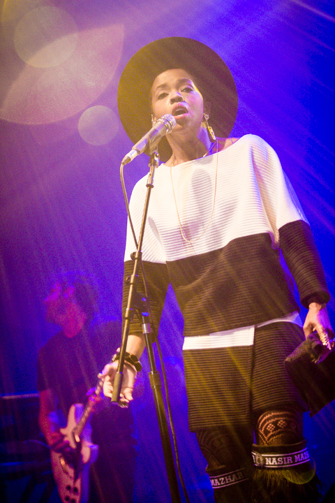 Ms. Lauryn Hill @ Crammerock 2014, picture 4, photographed by Tom Stessens - FrontView Magazine