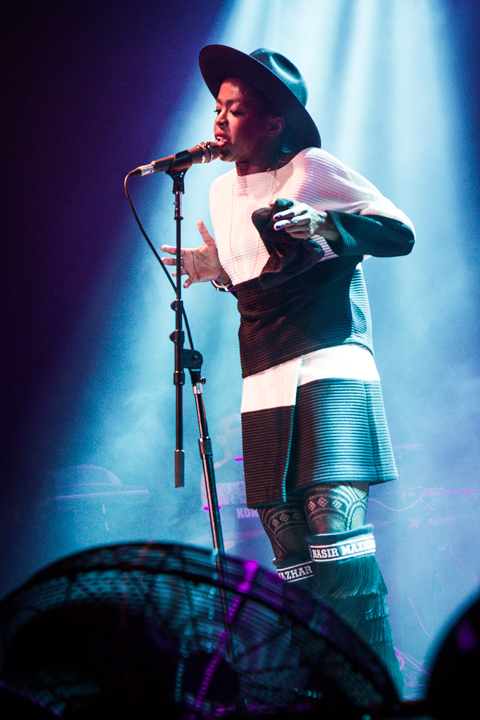 Ms. Lauryn Hill @ Crammerock 2014, picture 18, photographed by Tom Stessens - FrontView Magazine