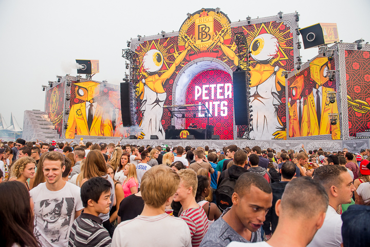 Laundry Day 2014 Deel 2, foto 86, foto's door Youri Vanlommel, Charlotte Meuldermans - FrontView Magazine