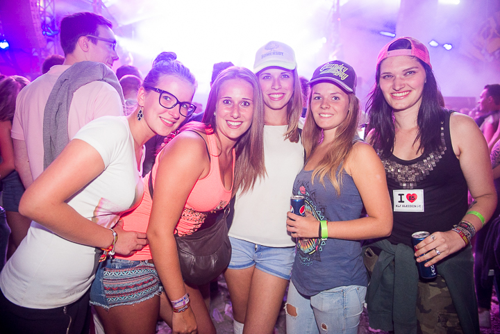 Laundry Day 2014 deel 3, foto 43, foto's door Youri Vanlommel, Charlotte Meuldermans - FrontView Magazine