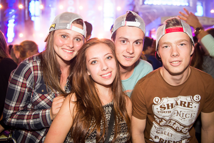 Laundry Day 2014 deel 3, foto 97, foto's door Youri Vanlommel, Charlotte Meuldermans - FrontView Magazine