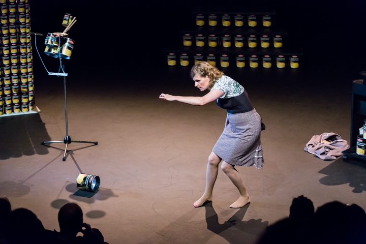 Nele Goossens: " 't Zal wel zijn " @ Fakkelteater, picture 28, photographed by Guy Danneels - FrontView Magazine