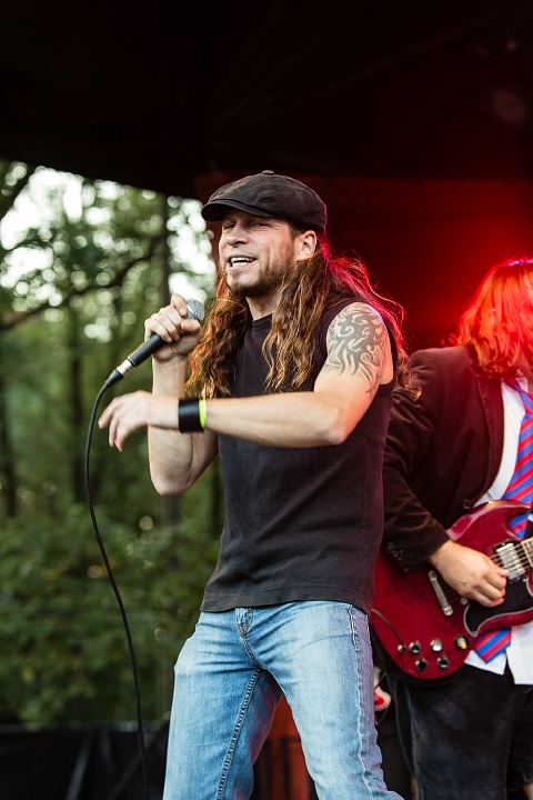 Iese Daase @ OlensFest 2014, picture 11, photographed by Edwin Houdevelt - FrontView Magazine