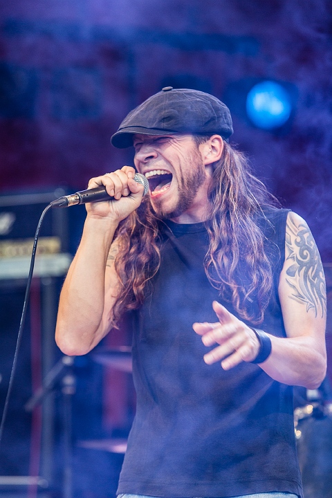 Iese Daase @ OlensFest 2014, picture 24, photographed by Edwin Houdevelt - FrontView Magazine