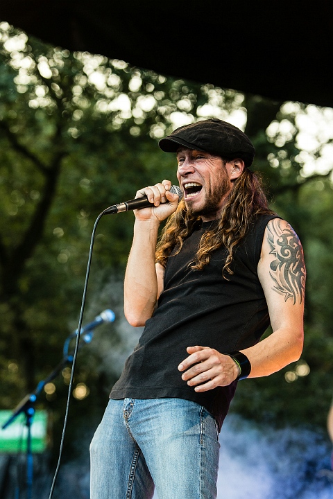 Iese Daase @ OlensFest 2014, picture 31, photographed by Edwin Houdevelt - FrontView Magazine