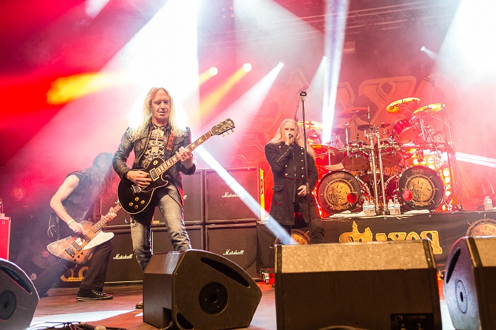 Saxon @ OlensFest 2014, foto 4, foto's door Edwin Houdevelt - FrontView Magazine