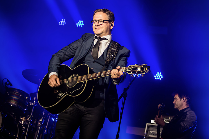Guus Meeuwis @ Parkfestival Coevorden 2014, picture 12, photographed by Elke Briers - FrontView Magazine