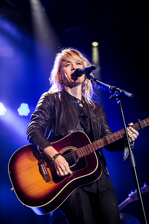 Ilse DeLange @ Parkfestival Coevorden 2014, foto 2, foto's door Elke Briers - FrontView Magazine