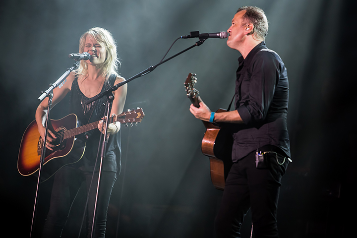 Ilse DeLange @ Parkfestival Coevorden 2014, foto 11, foto's door Elke Briers - FrontView Magazine