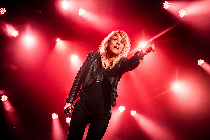 Ilse DeLange @ Parkfestival Coevorden 2014, foto 15, foto's door Elke Briers - FrontView Magazine