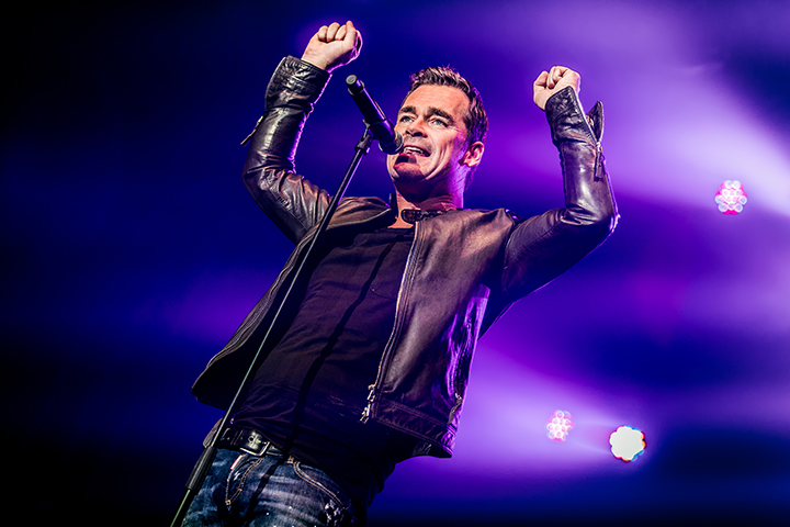 Jeroen van der Boom @ Parkfestival Coevorden 2014, foto 5, foto's door Elke Briers - FrontView Magazine