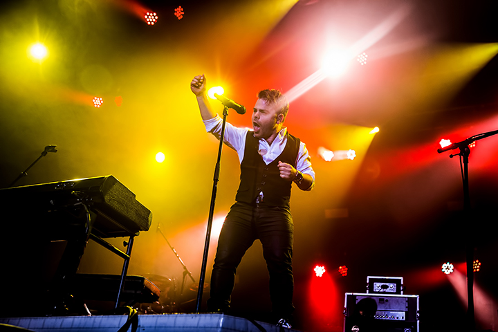 VanVelzen @ Parkfestival Coevorden 2014, picture 3, photographed by Elke Briers - FrontView Magazine
