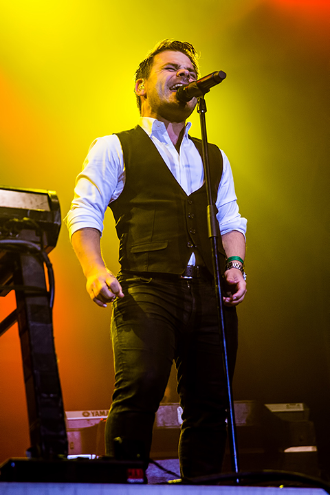 VanVelzen @ Parkfestival Coevorden 2014, picture 5, photographed by Elke Briers - FrontView Magazine
