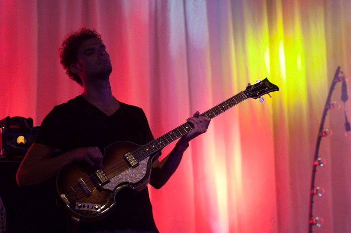 Gepetto & The Whales @ Leffingeleuren 2014, foto 28, foto's door Devid Camerlynck - FrontView Magazine