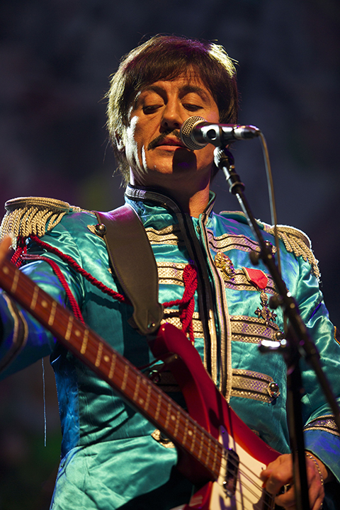 The Bootleg Beatles @ AB, picture 14, photographed by Pascal Liagre - FrontView Magazine