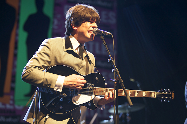 The Bootleg Beatles @ AB, picture 24, photographed by Pascal Liagre - FrontView Magazine