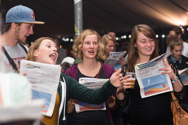 Vlaanderen Zingt 2014 - Sfeerbeelden @ Merksem, picture 10, photographed by Guy Danneels - FrontView Magazine