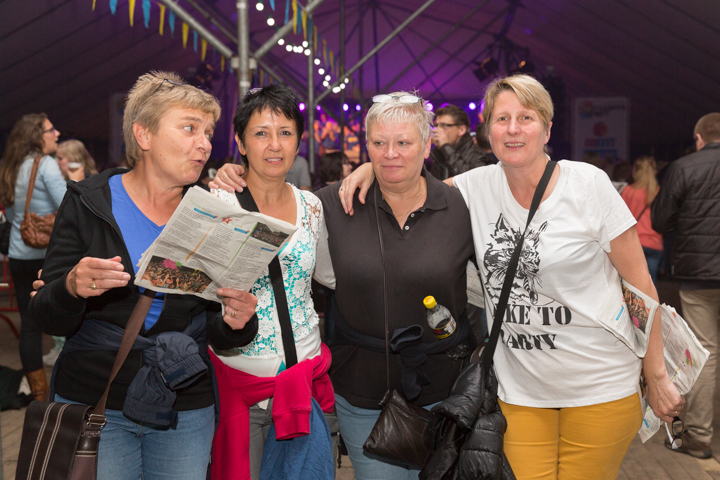 Vlaanderen Zingt 2014 - Sfeerbeelden @ Merksem, picture 29, photographed by Guy Danneels - FrontView Magazine