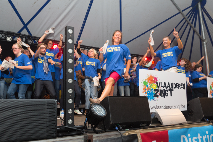 Vlaanderen Zingt 2014 - Sfeerbeelden @ Merksem, picture 35, photographed by Guy Danneels - FrontView Magazine