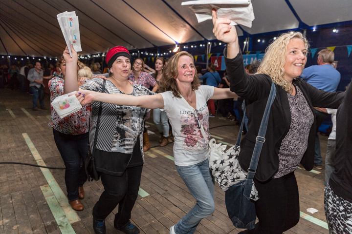 Vlaanderen Zingt 2014 - Sfeerbeelden @ Merksem, picture 82, photographed by Guy Danneels - FrontView Magazine