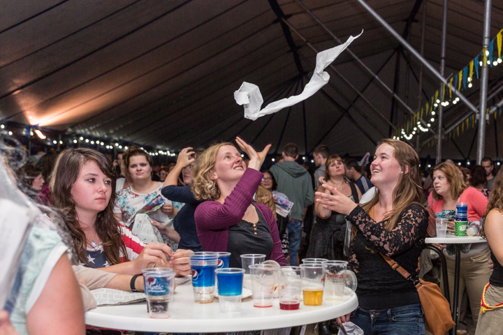 Vlaanderen Zingt 2014 - Sfeerbeelden @ Merksem, picture 95, photographed by Guy Danneels - FrontView Magazine