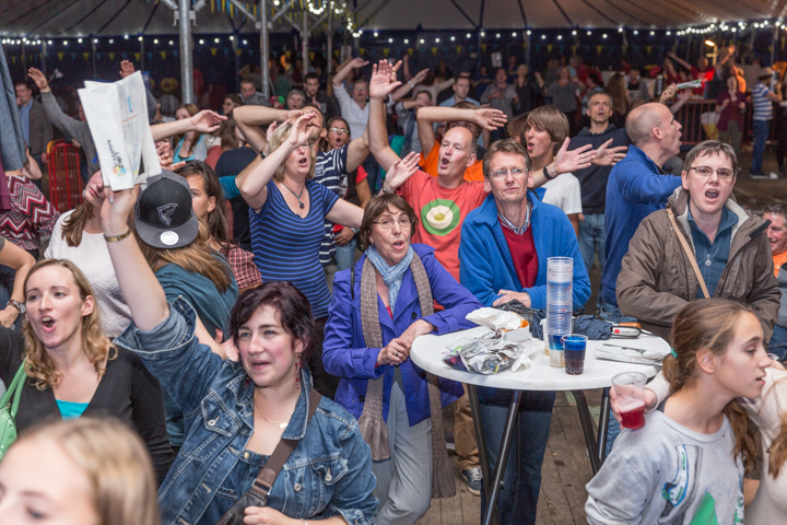 Vlaanderen Zingt 2014 - Sfeerbeelden @ Merksem, picture 103, photographed by Guy Danneels - FrontView Magazine