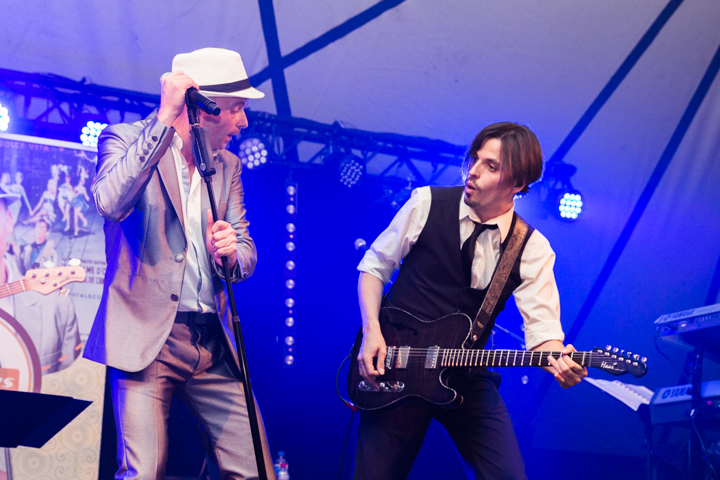 Wim Leys & @ Fundum @ Vlaanderen Zingt 2014 in Merksem, picture 21, photographed by Guy Danneels - FrontView Magazine