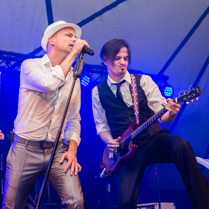 Wim Leys & @ Fundum @ Vlaanderen Zingt 2014 in Merksem, picture 30, photographed by Guy Danneels - FrontView Magazine