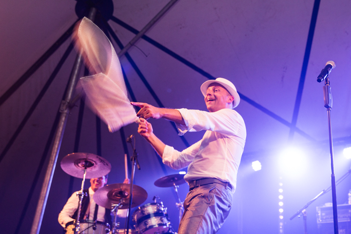 Wim Leys & @ Fundum @ Vlaanderen Zingt 2014 in Merksem, picture 46, photographed by Guy Danneels - FrontView Magazine