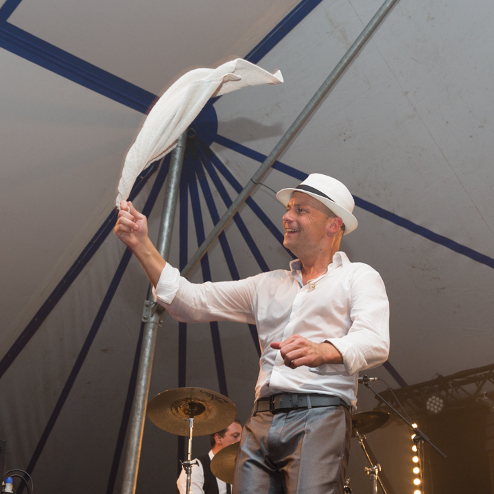 Wim Leys & @ Fundum @ Vlaanderen Zingt 2014 in Merksem, picture 47, photographed by Guy Danneels - FrontView Magazine