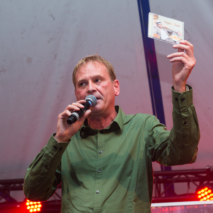 Wim Leys & @ Fundum @ Vlaanderen Zingt 2014 in Merksem, picture 50, photographed by Guy Danneels - FrontView Magazine