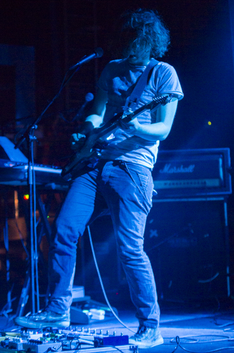 Mothers Cake @ Trix, picture 4, photographed by Bert Schevernels - FrontView Magazine