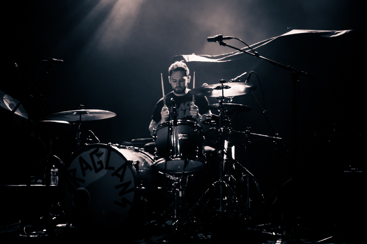 Raglans @ Trix, picture 4, photographed by Dorien Goetschalckx - FrontView Magazine