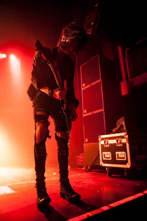 Asking Alexandria @ AB, picture 10, photographed by Dorien Goetschalckx - FrontView Magazine