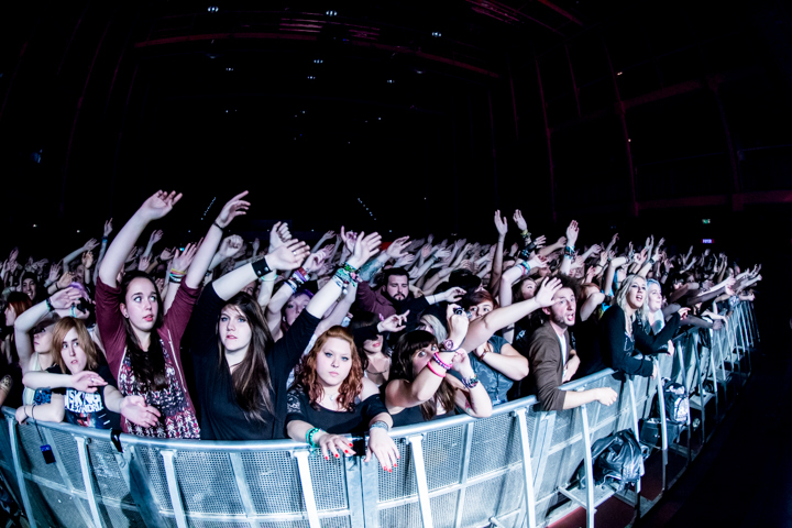 Crown The Empire @ AB, picture 8, photographed by Dorien Goetschalckx - FrontView Magazine