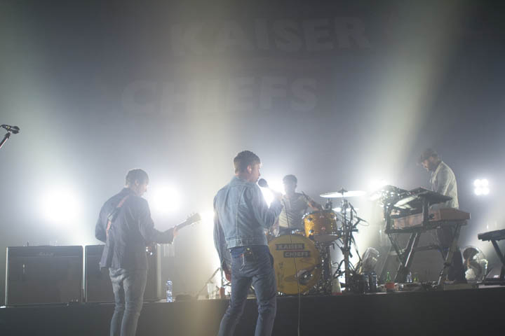 Kaiser Chiefs @ Koninklijk Circus, picture 8, photographed by Nick De Gregorio - FrontView Magazine