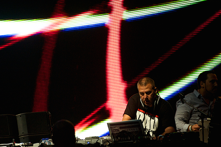 DJ Daddy K @ Urbanice, picture 2, photographed by James Van Roosbroeck - FrontView Magazine