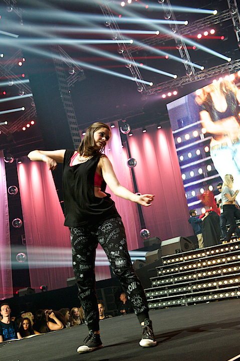 Sfeerbeelden @ Urbanice, picture 12, photographed by James Van Roosbroeck - FrontView Magazine