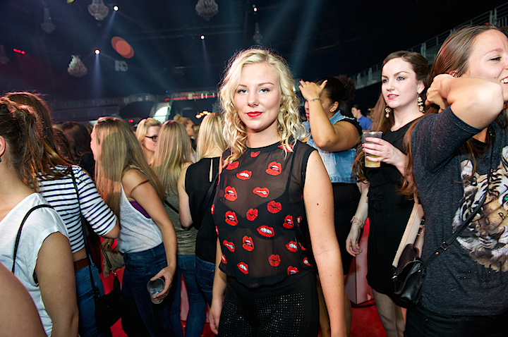 Sfeerbeelden @ Urbanice, picture 33, photographed by James Van Roosbroeck - FrontView Magazine