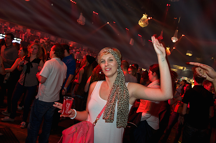 Sfeerbeelden @ Urbanice, picture 38, photographed by James Van Roosbroeck - FrontView Magazine