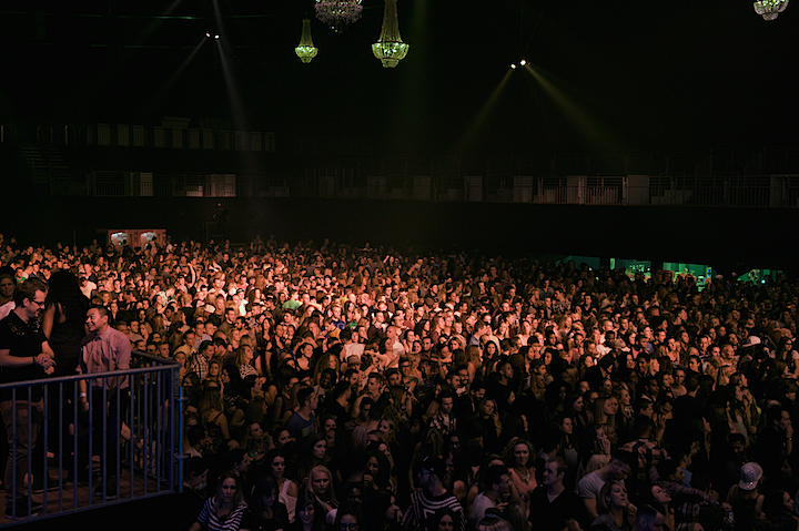 Sfeerbeelden @ Urbanice, picture 50, photographed by James Van Roosbroeck - FrontView Magazine