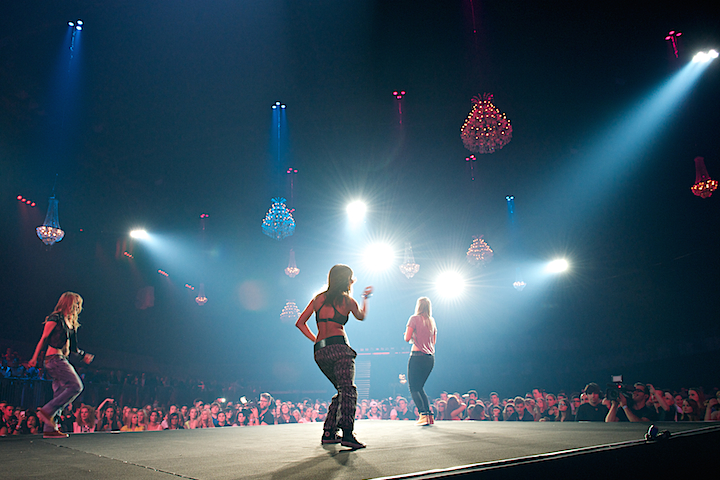 Sfeerbeelden @ Urbanice, picture 61, photographed by James Van Roosbroeck - FrontView Magazine