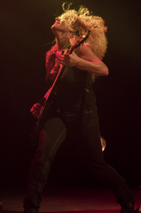Nashville Pussy @ De Casino, picture 19, photographed by Bert Schevernels - FrontView Magazine