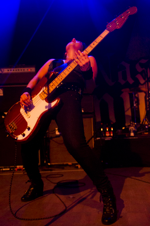 Nashville Pussy @ De Casino, picture 34, photographed by Bert Schevernels - FrontView Magazine