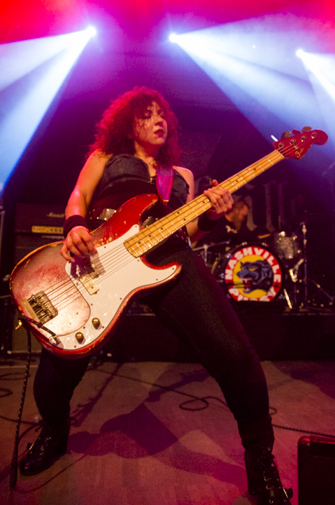 Nashville Pussy @ De Casino, picture 37, photographed by Bert Schevernels - FrontView Magazine
